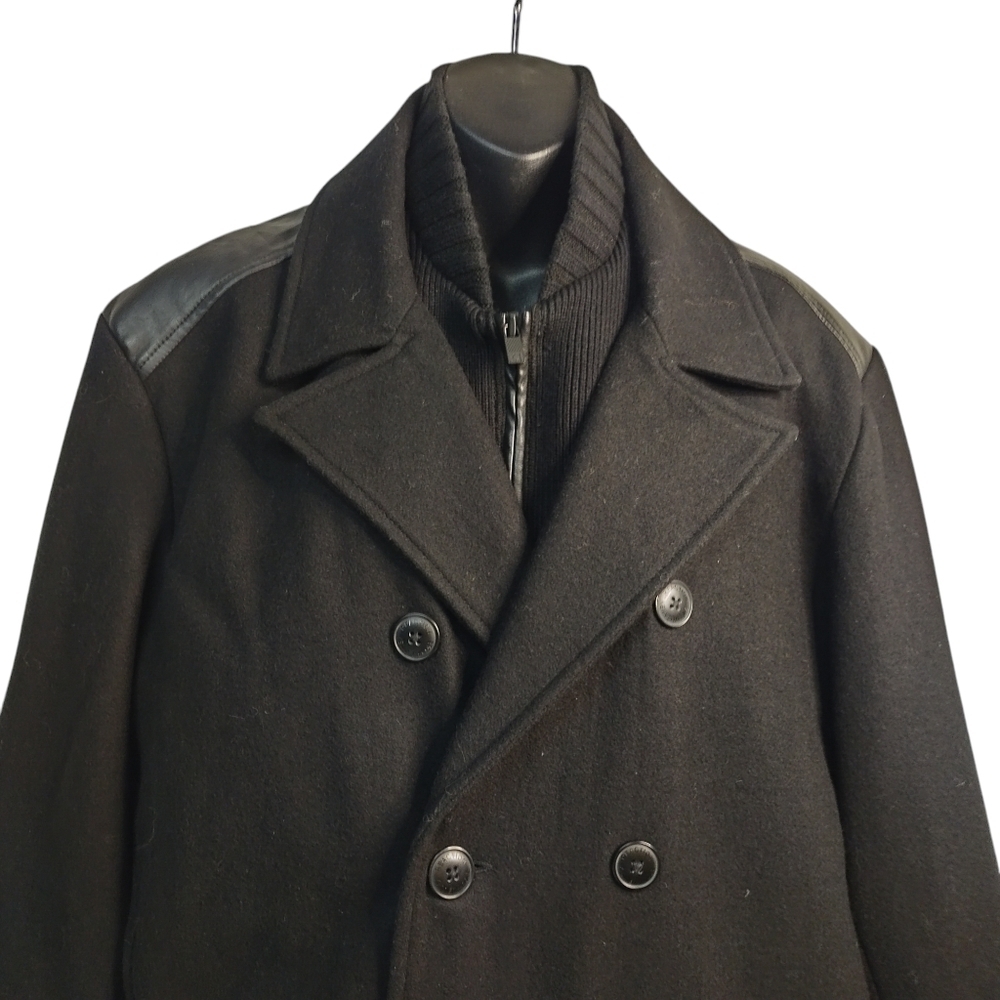 Great pre-owned condition.Black color.Wool blend.Double breasted.Size: XLP - Picture 3 of 10